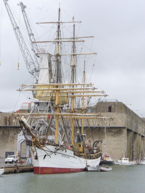picton castle - saint nazaire - 10 octobre 2008.JPG
